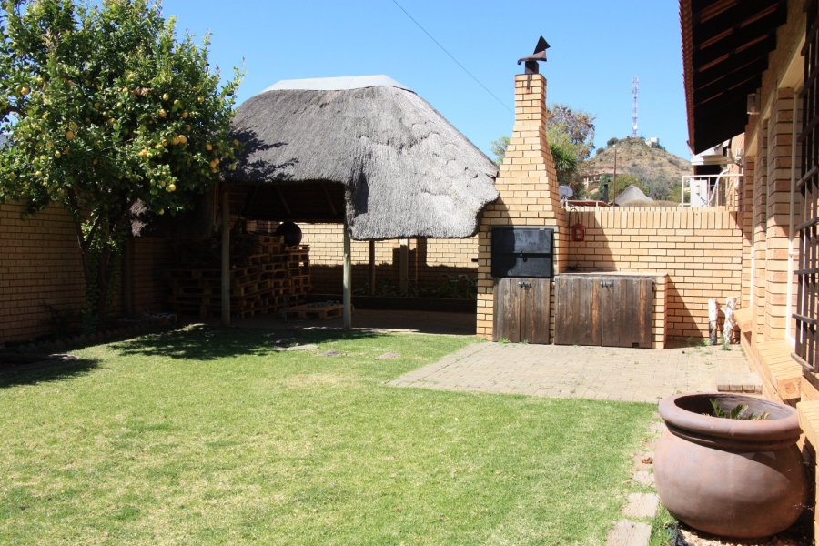 3 Bedroom Property for Sale in Langenhovenpark Free State